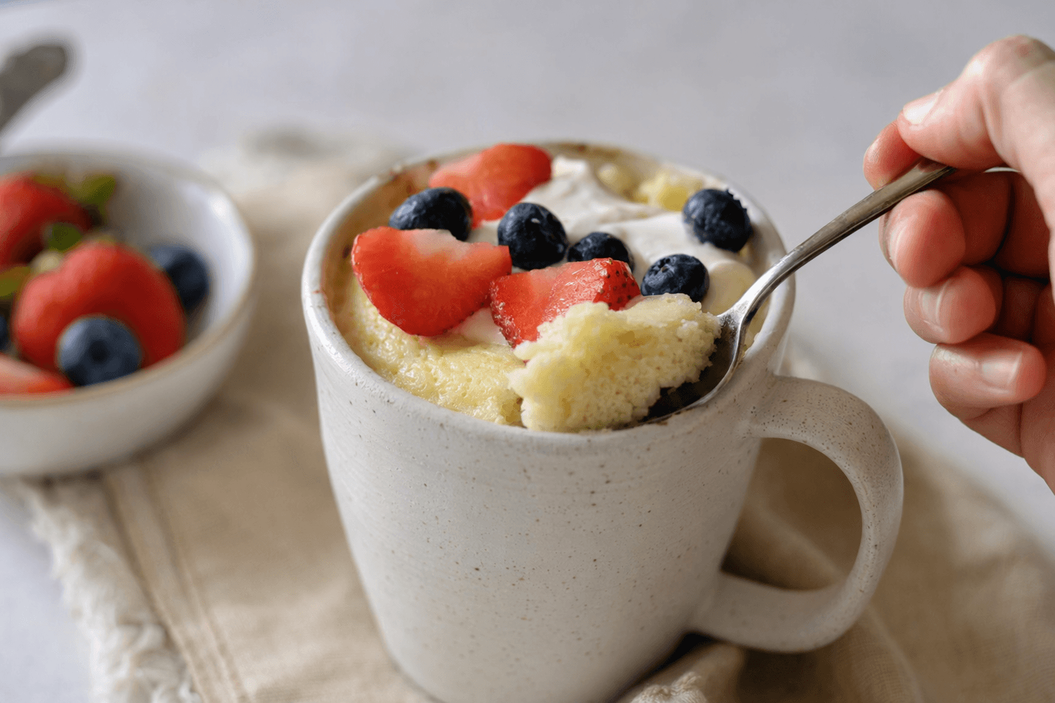 Keto Mug Cheesecake Delivers Quick, Single-Serve Dessert in Minutes