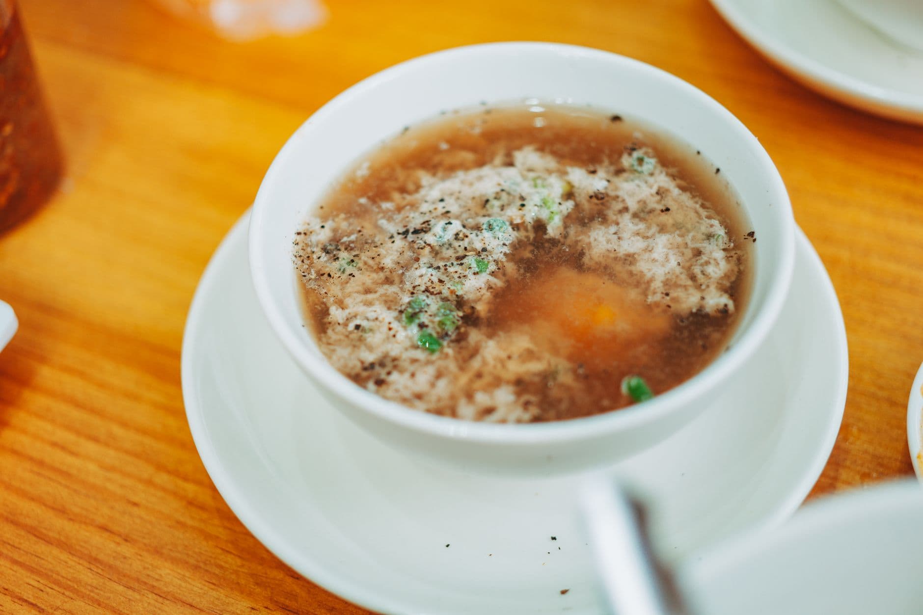 Keto egg drop soup turns takeout craving into a 10-minute lunch