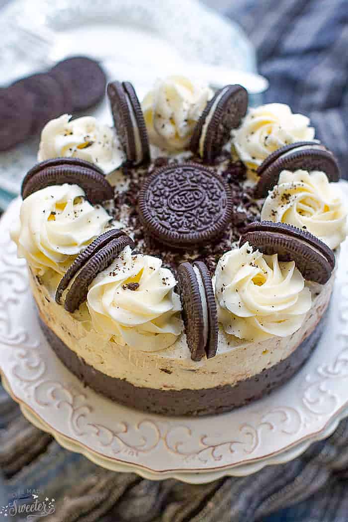 Easy keto Oreo-style ice cream cake supports weight loss journey