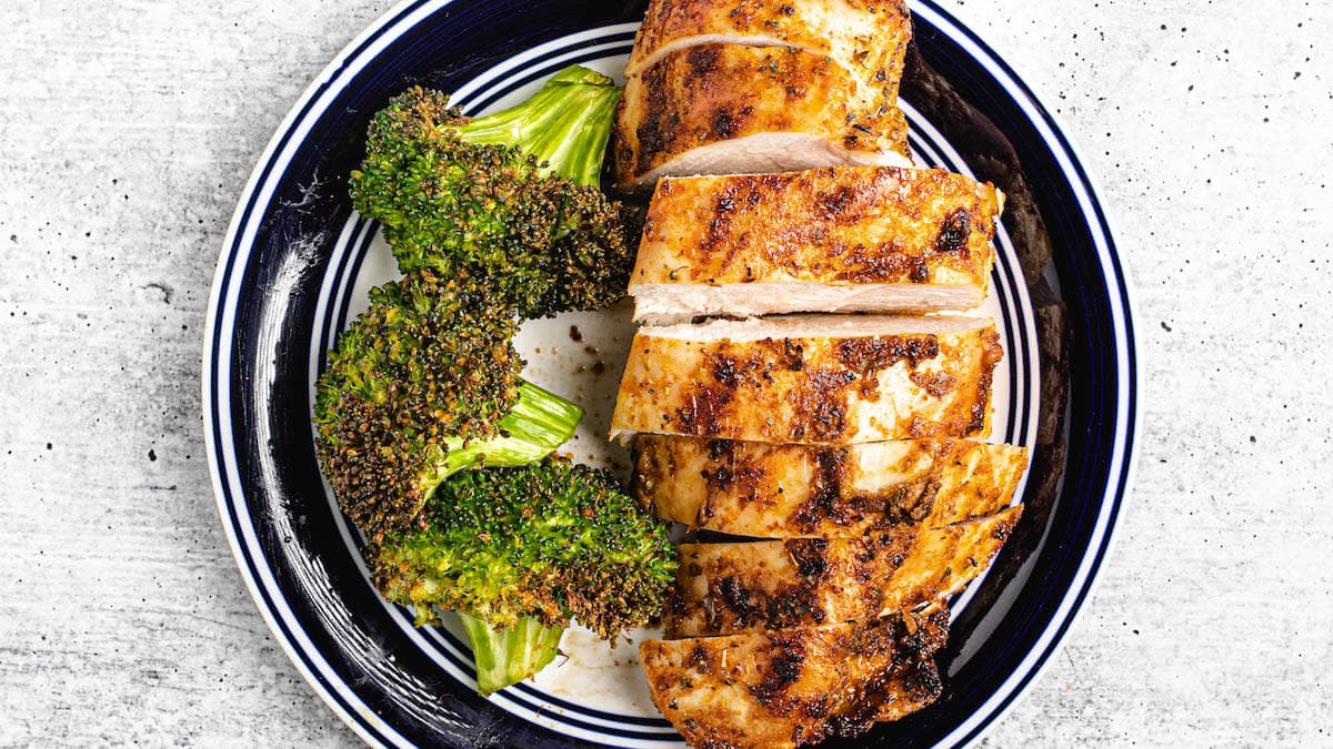 Air Fryer Dinners Make Keto Cooking Faster, Easier, and Crispy