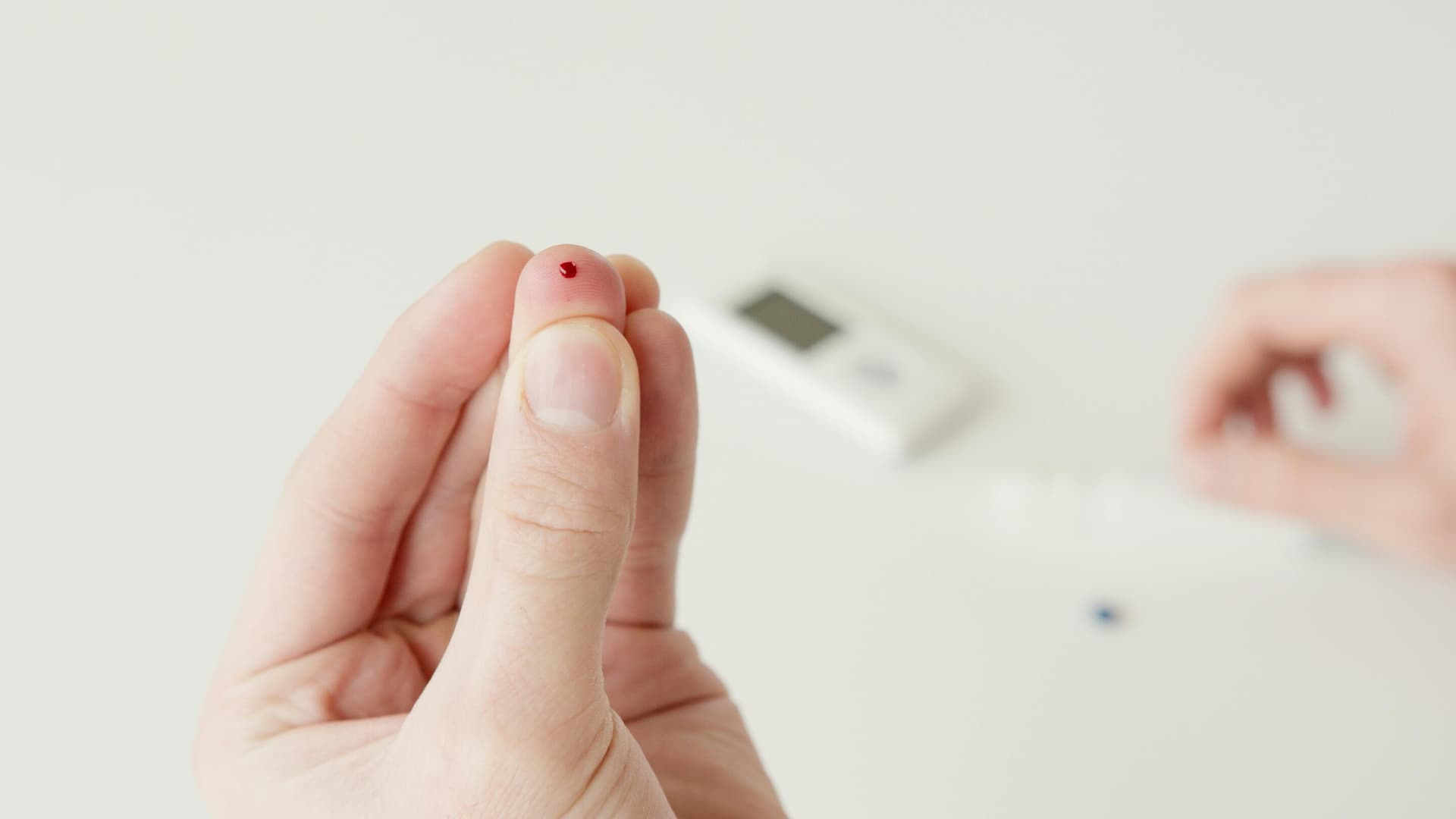 Finger-prick ketone test could track metabolic health in cancer patients